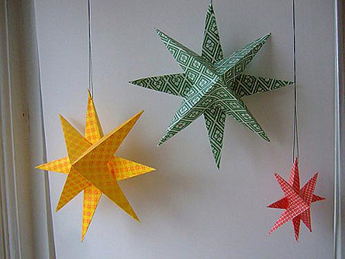 Сега можете да направите няколко вариации на звезди по този начин, но с други размери и цветове.